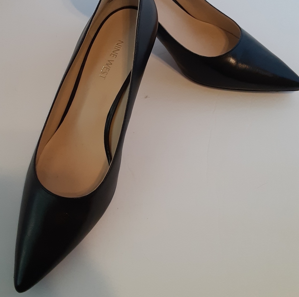 Nine West Black Leather Heel